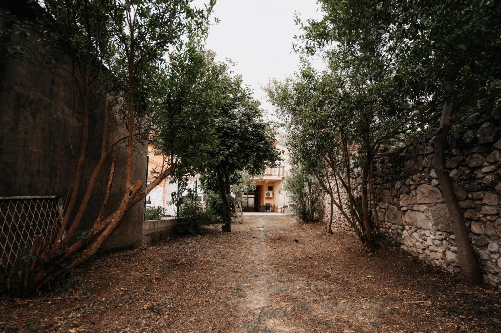 Riverside Apartments Mostar Exterior foto